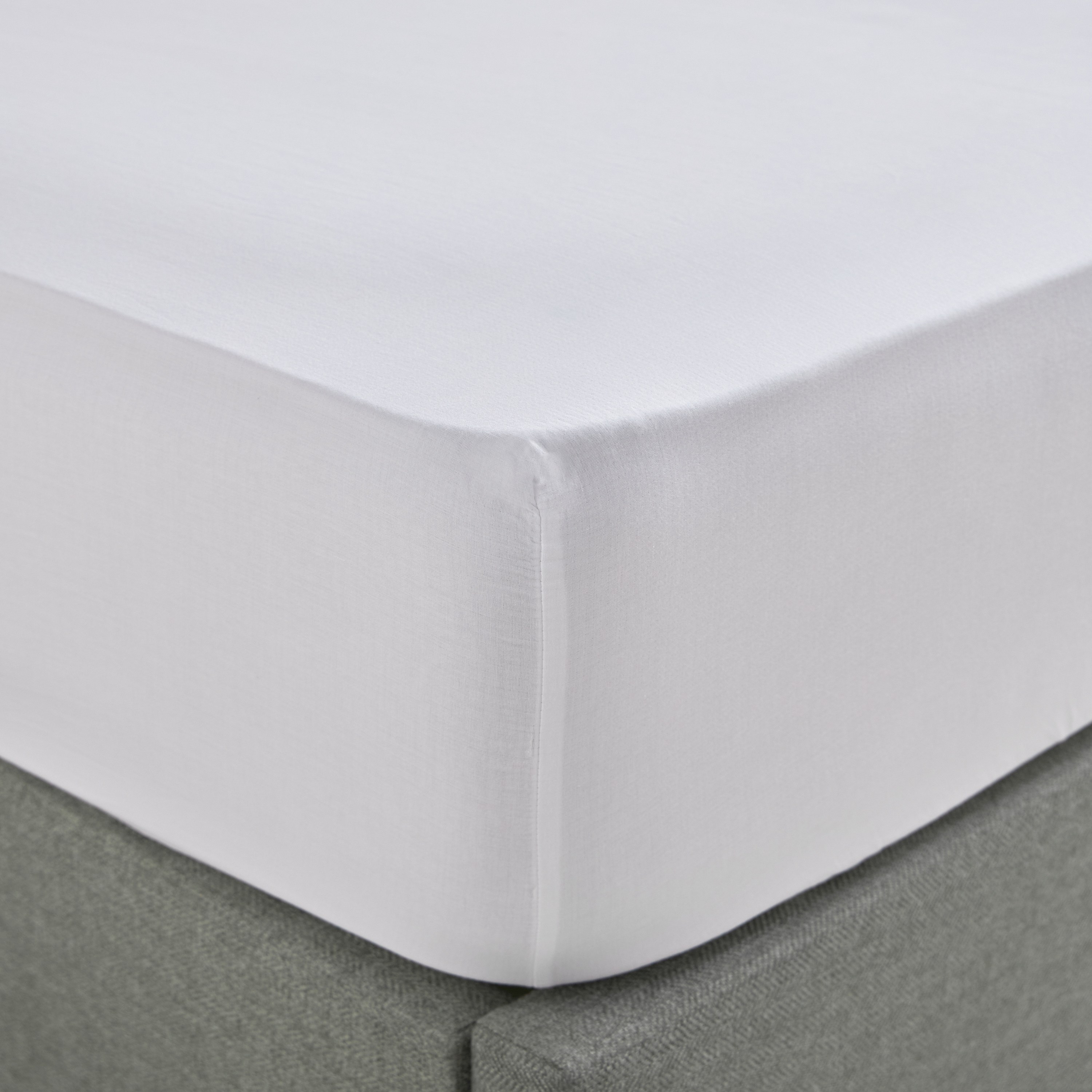 Rivana Cotton 400 Thread Count Full Fitted Sheet - 120x200 cm-household-bedding-sheetsandpillowcases-fittedsheets-image-1