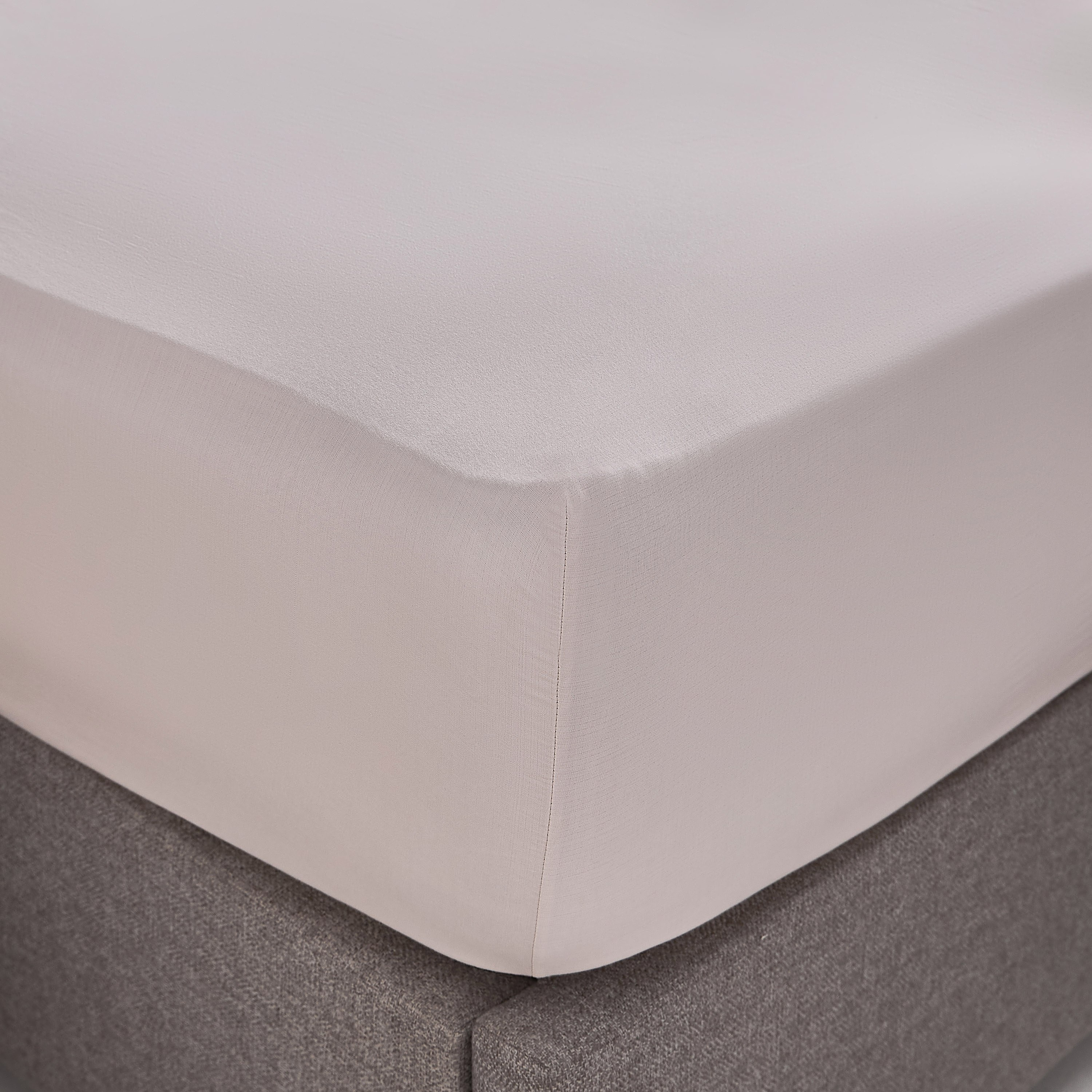 شرشف مطاطي كينج قطن بعدد خيوط 400 خيط - ريفانا - 180×205 سم-household-bedding-sheetsandpillowcases-fittedsheets-image-1