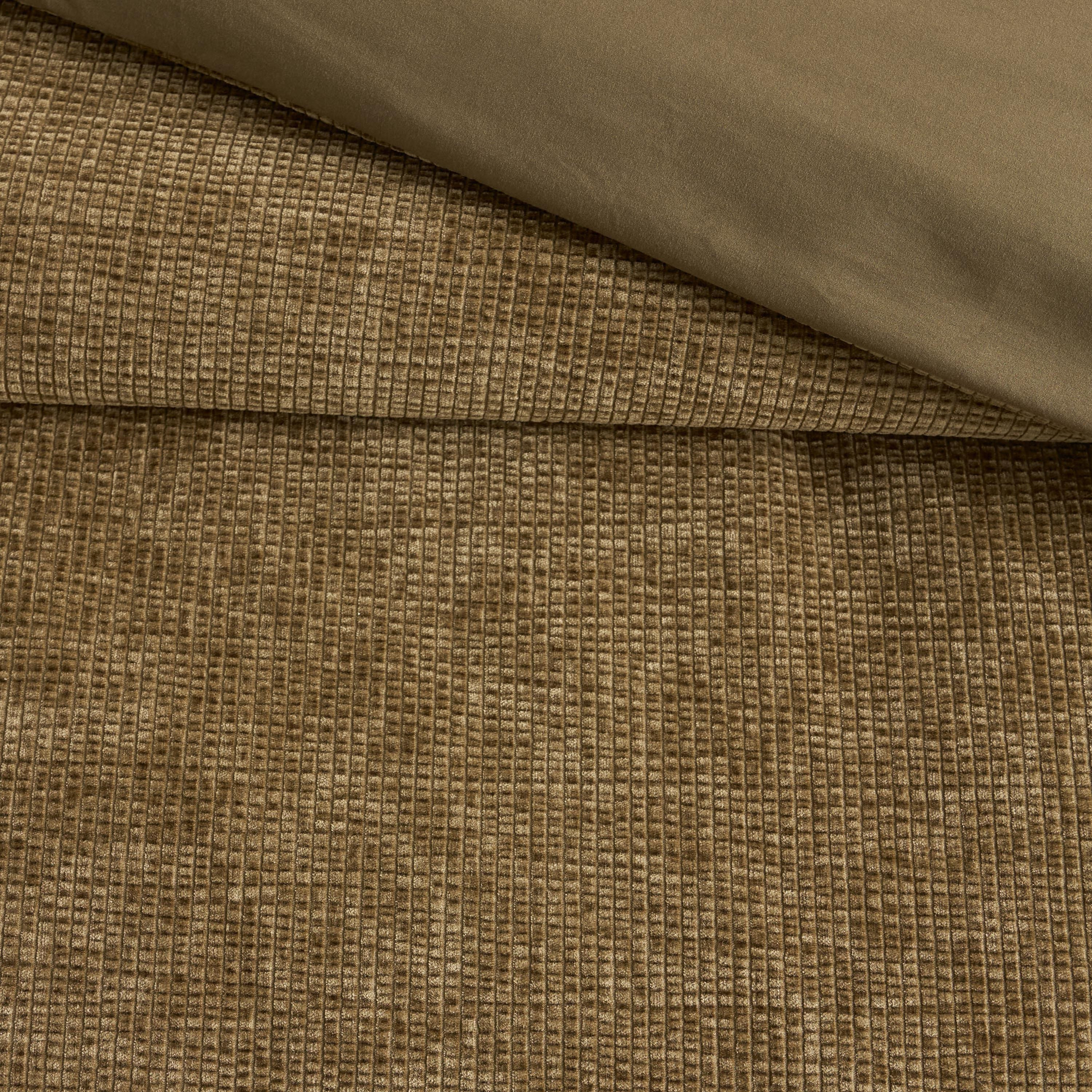 Meadows Eunice Chenille 3-Piece Super King Comforter Set - 240x260 cm-household-bedding-comfortersandbedspreads-comforters-image-4