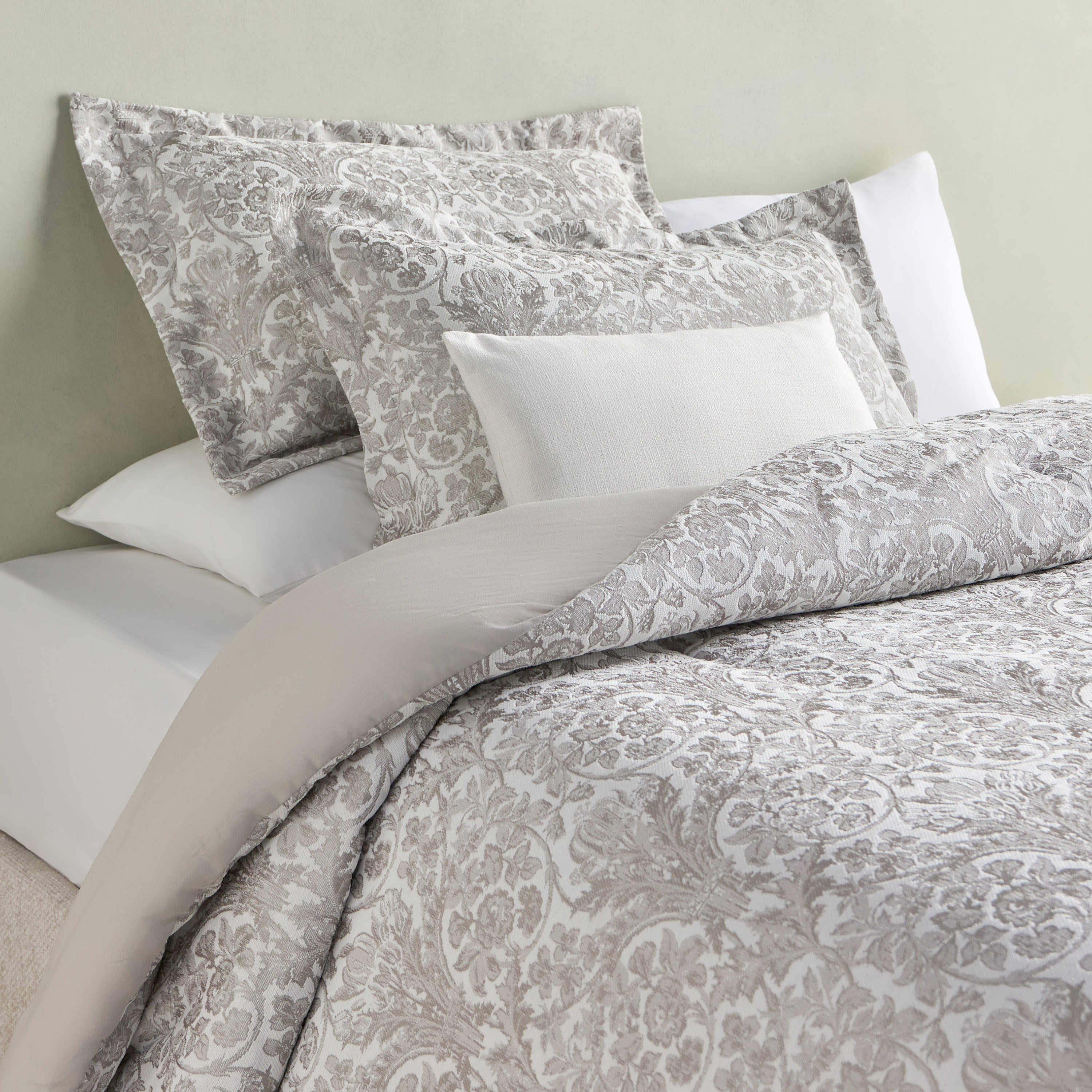 Aurelia Clara Jacquard 4-Piece Super King Comforter Set - 250x260 cm-household-bedding-comfortersandbedspreads-comforters-image-1