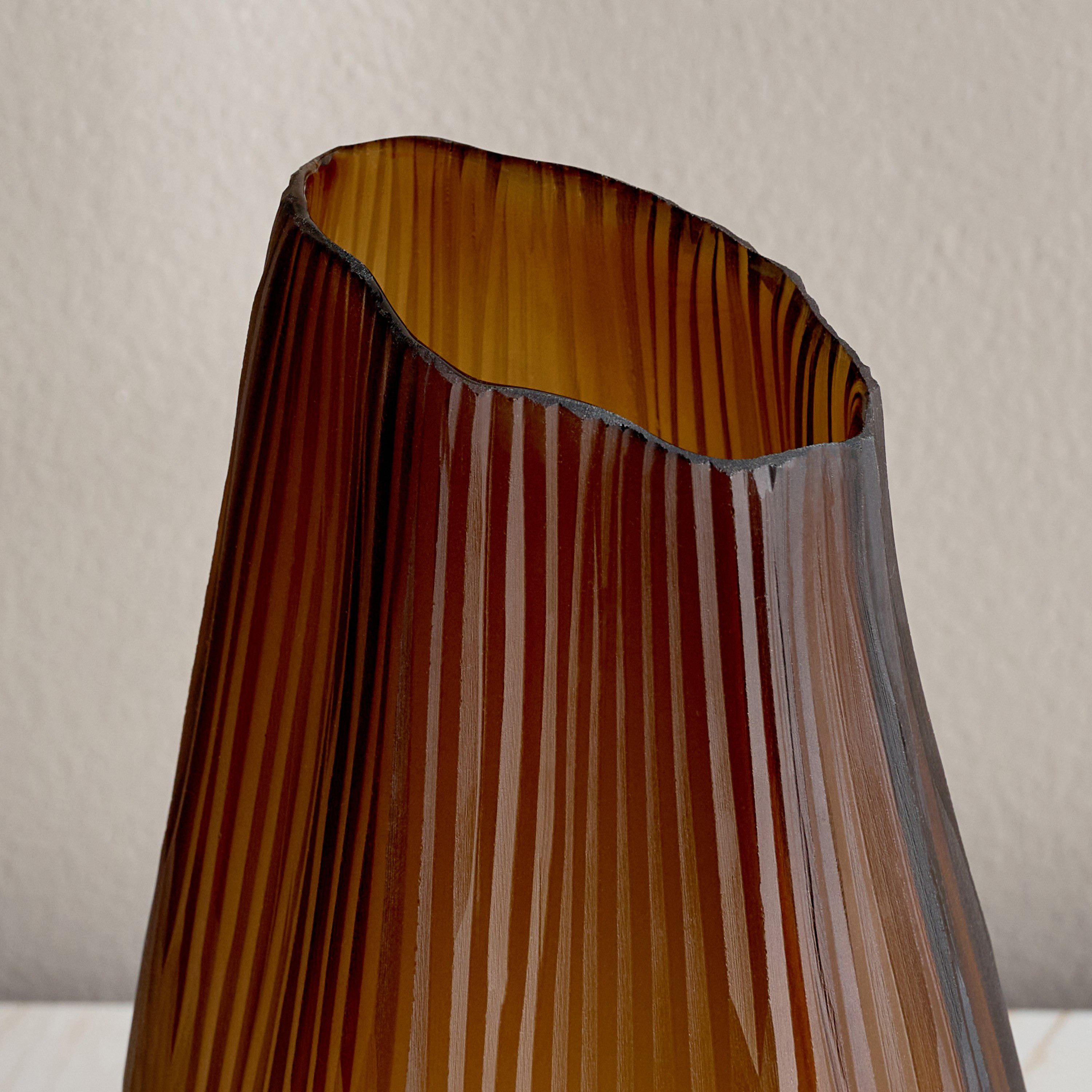 Noctis Luxe Glass Vase - 28 cm-household-decor-vasesandbowls-image-2