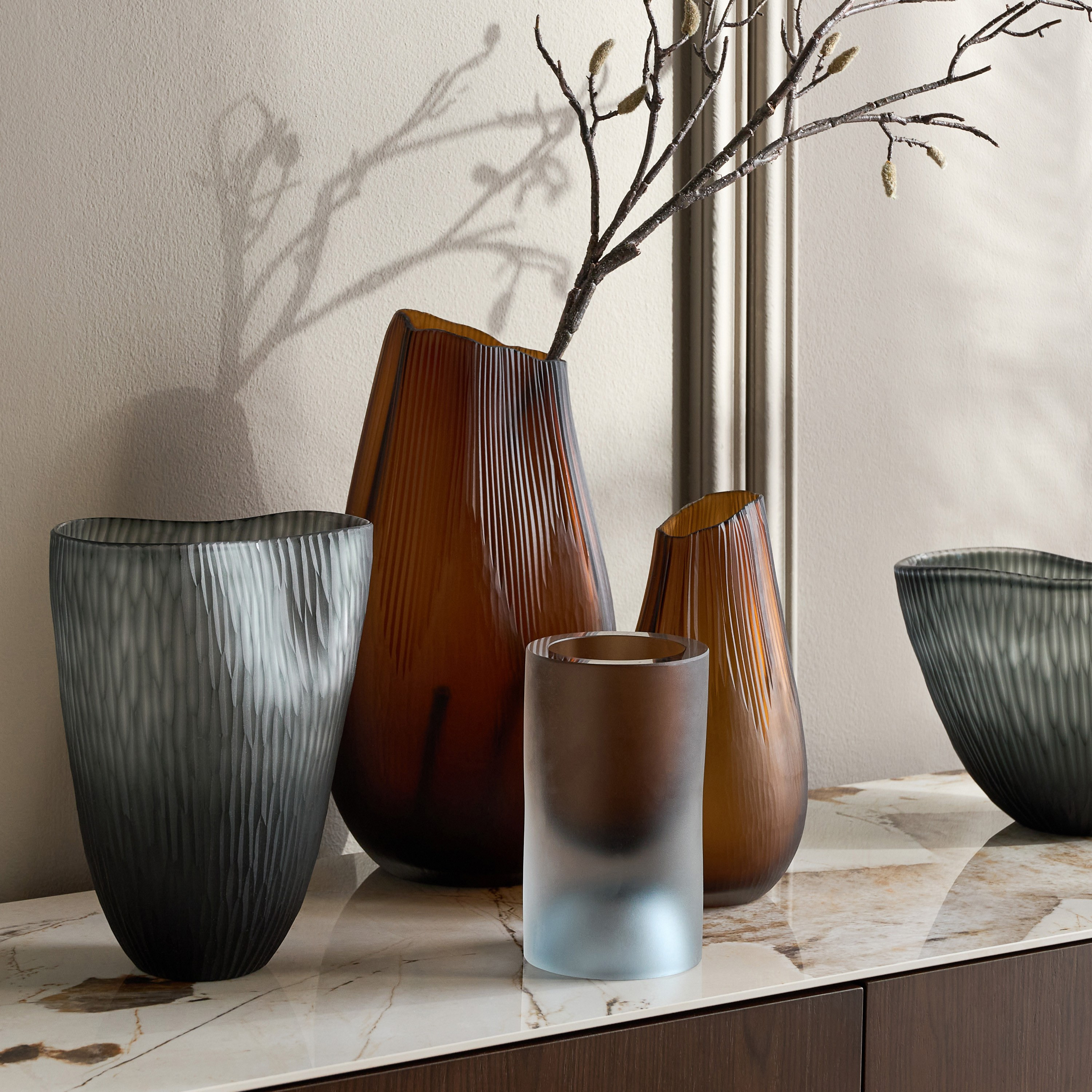 Noctis Luxe Glass Vase - 28 cm-household-decor-vasesandbowls-image-3