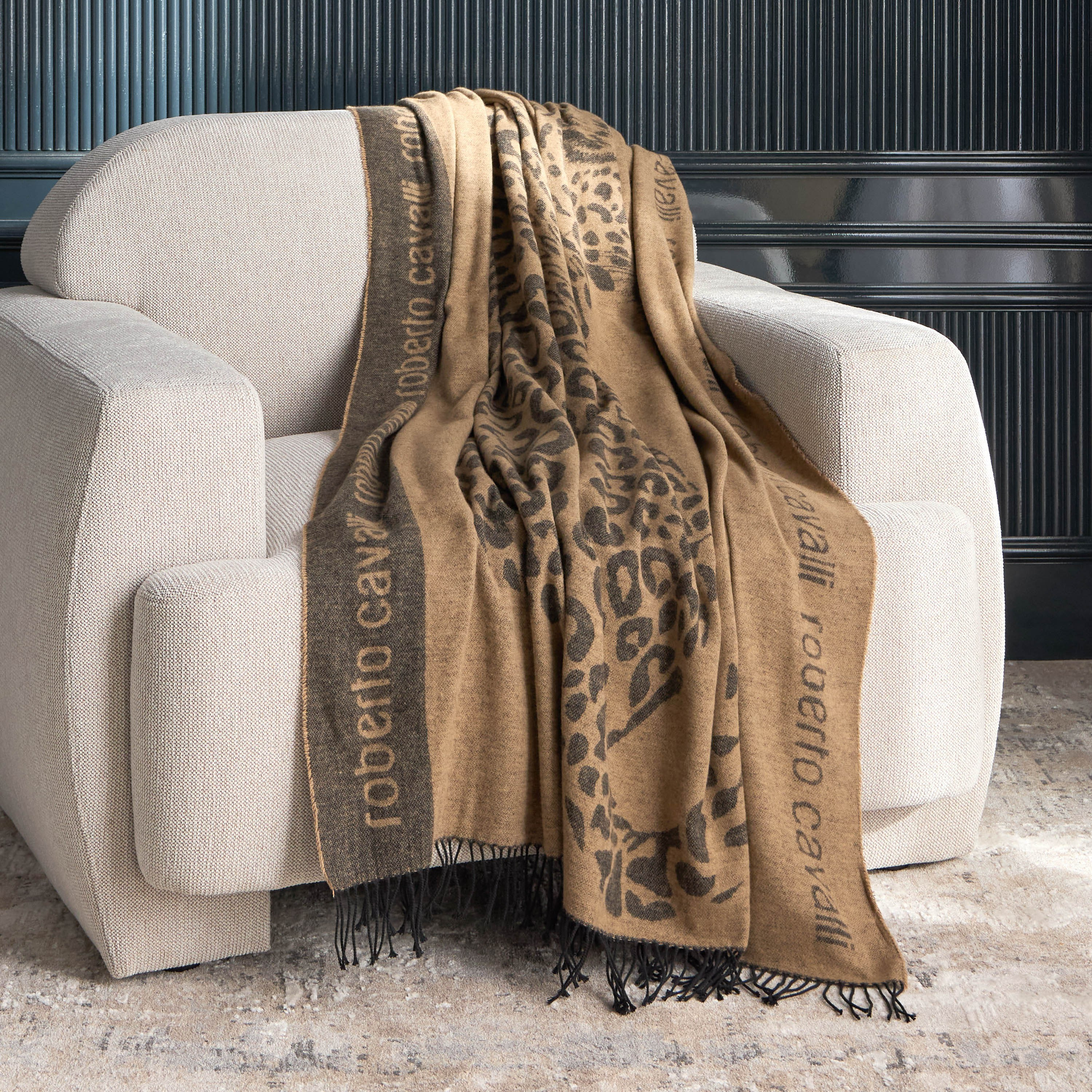 بطانية قطن خفيفة - روبيرتو كافالي - 130x170 سم-household-cushionsandthrows-throwsandblankets-throws-image-1