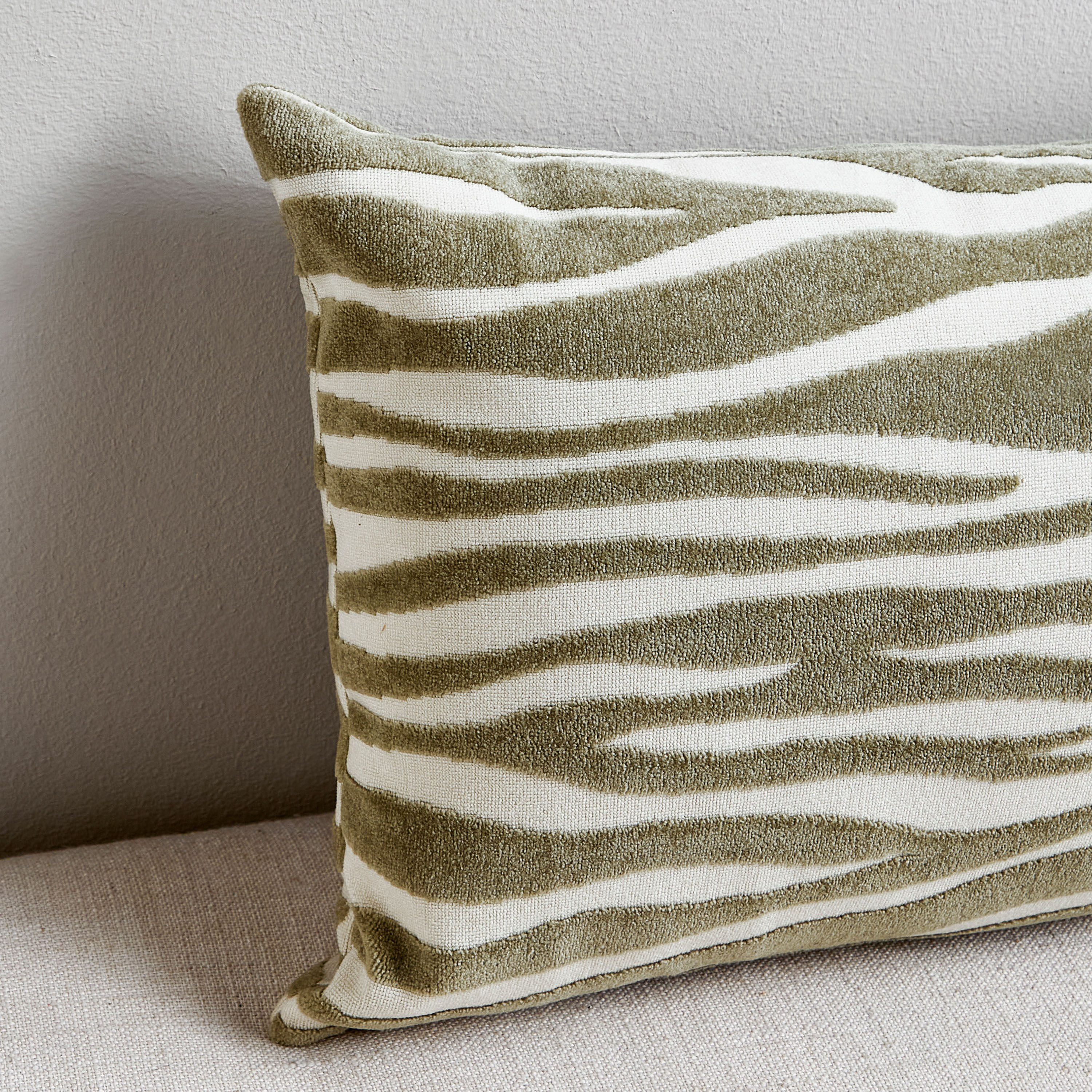 Inaya Jacquard Filled Cushion - 30x80 cm-household-cushionsandthrows-filledcushions-decorativecushions-image-2