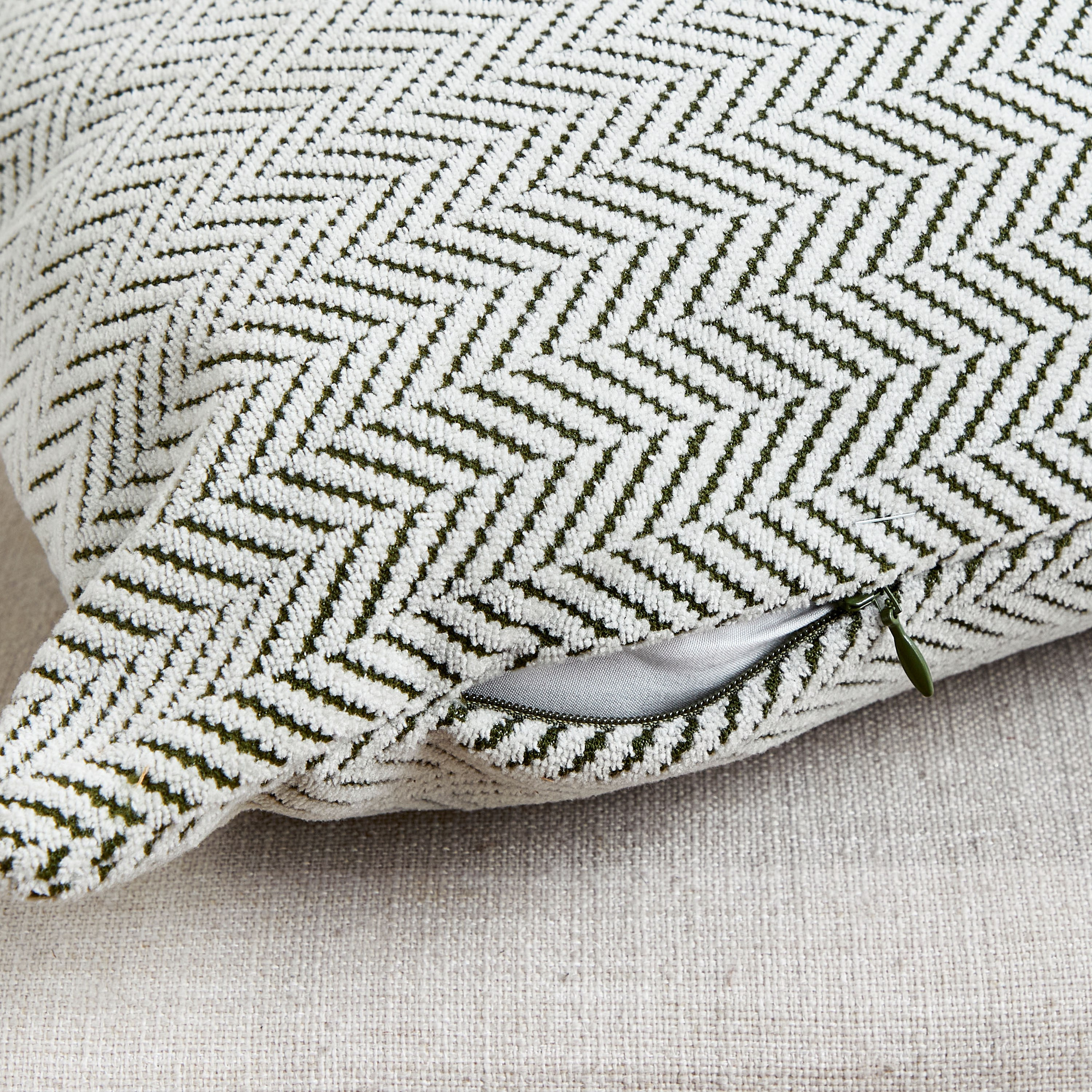 Zuri Jacquard Filled Cushion - 30x80 cm-household-cushionsandthrows-filledcushions-decorativecushions-image-3