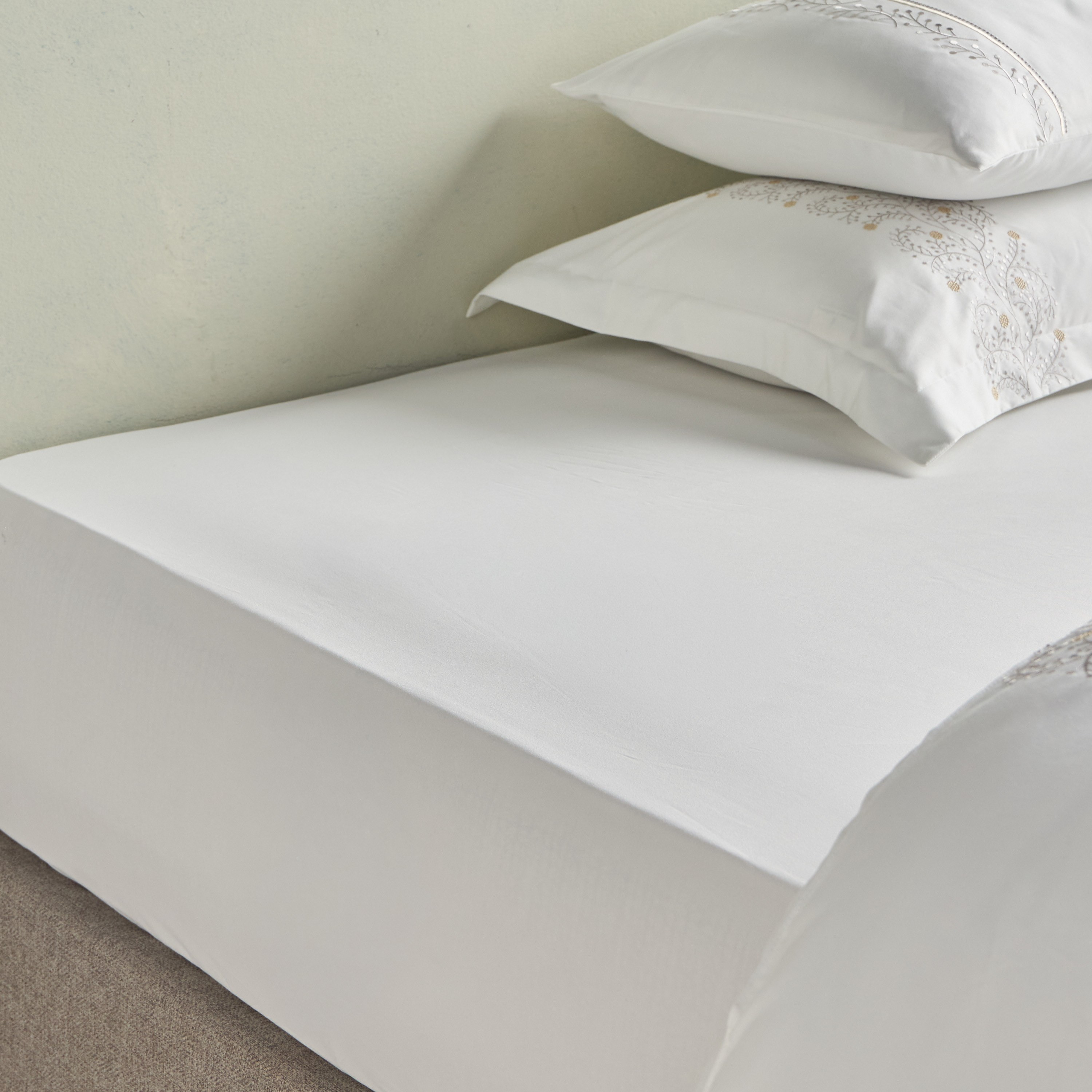 Cielo Floral Embroidered 8-Piece Super King Comforter and Sheet Set - 240x260 cm-household-bedding-comfortersandbedspreads-bedinabag-image-5
