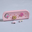 مقلمة سيليكون عصرية مع دلايات تزينية مميزة-kids-schoolessentials-stationery-image-5