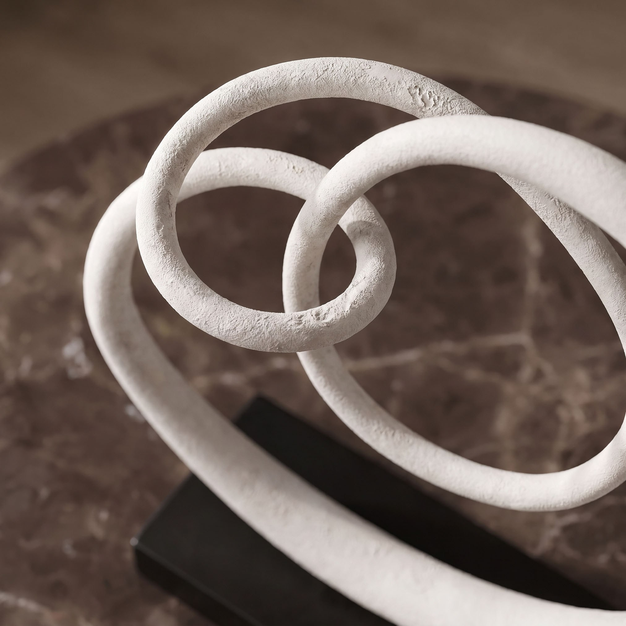 Loft Nizo Abstract Loop Resin Decorative Accent - 40 cm-household-decor-decorativeobjectsandsculptures-image-2