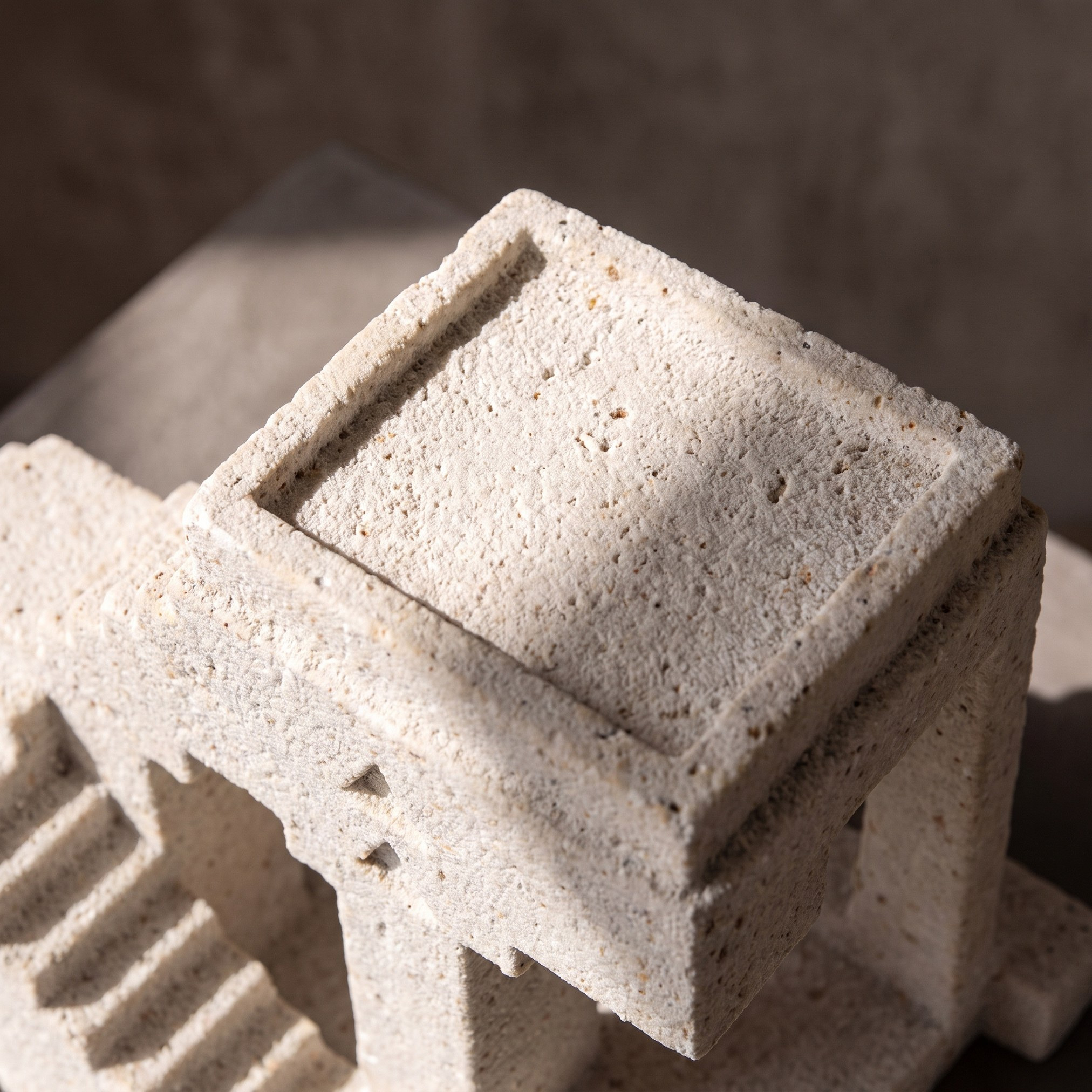 Madar-Nomad Sulaimani Architectural Resin Decorative Accent - 14 cm-household-decor-decorativeobjectsandsculptures-image-2