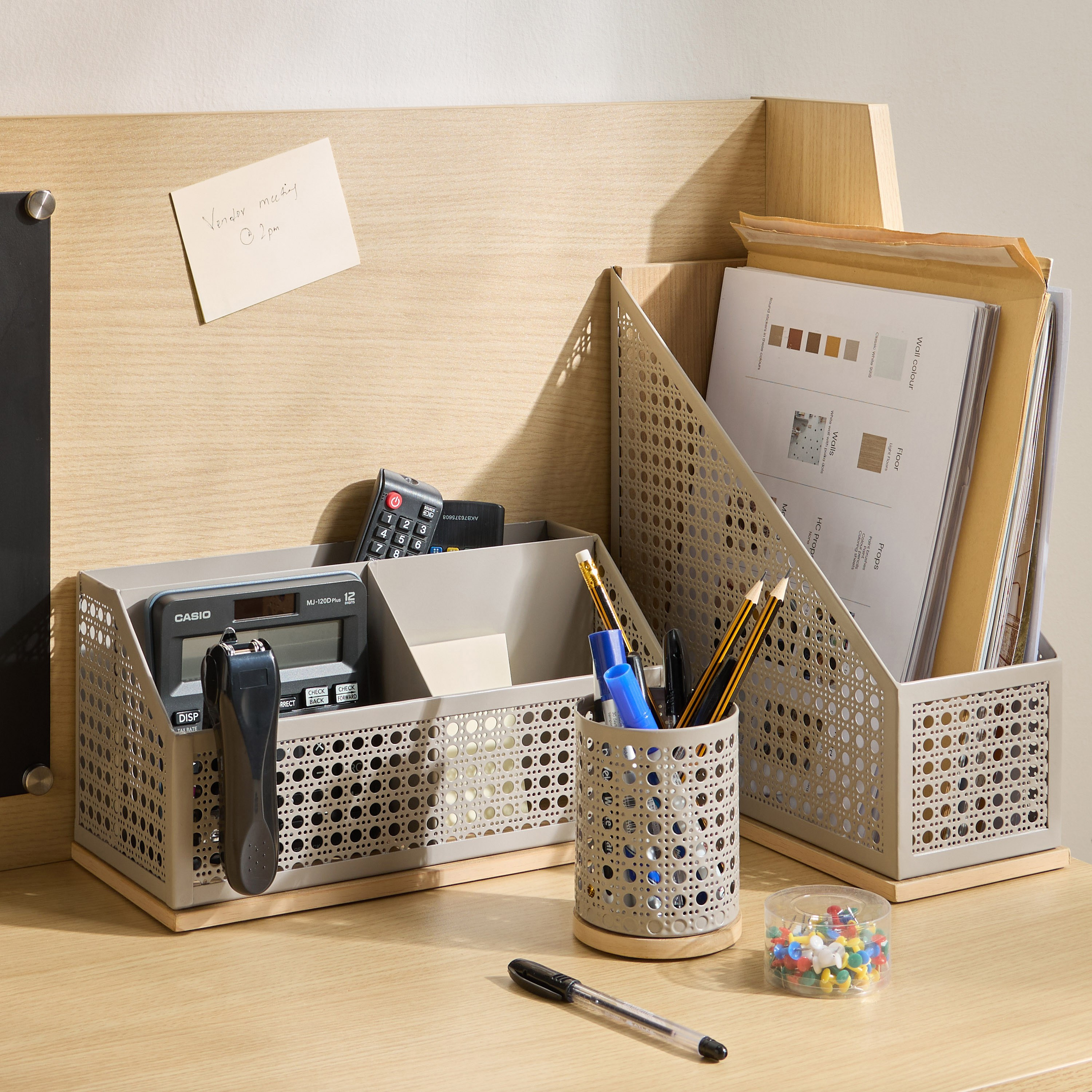 Ricky Stationery Holder-household-storage-storagesolutions-mediastorage-image-4