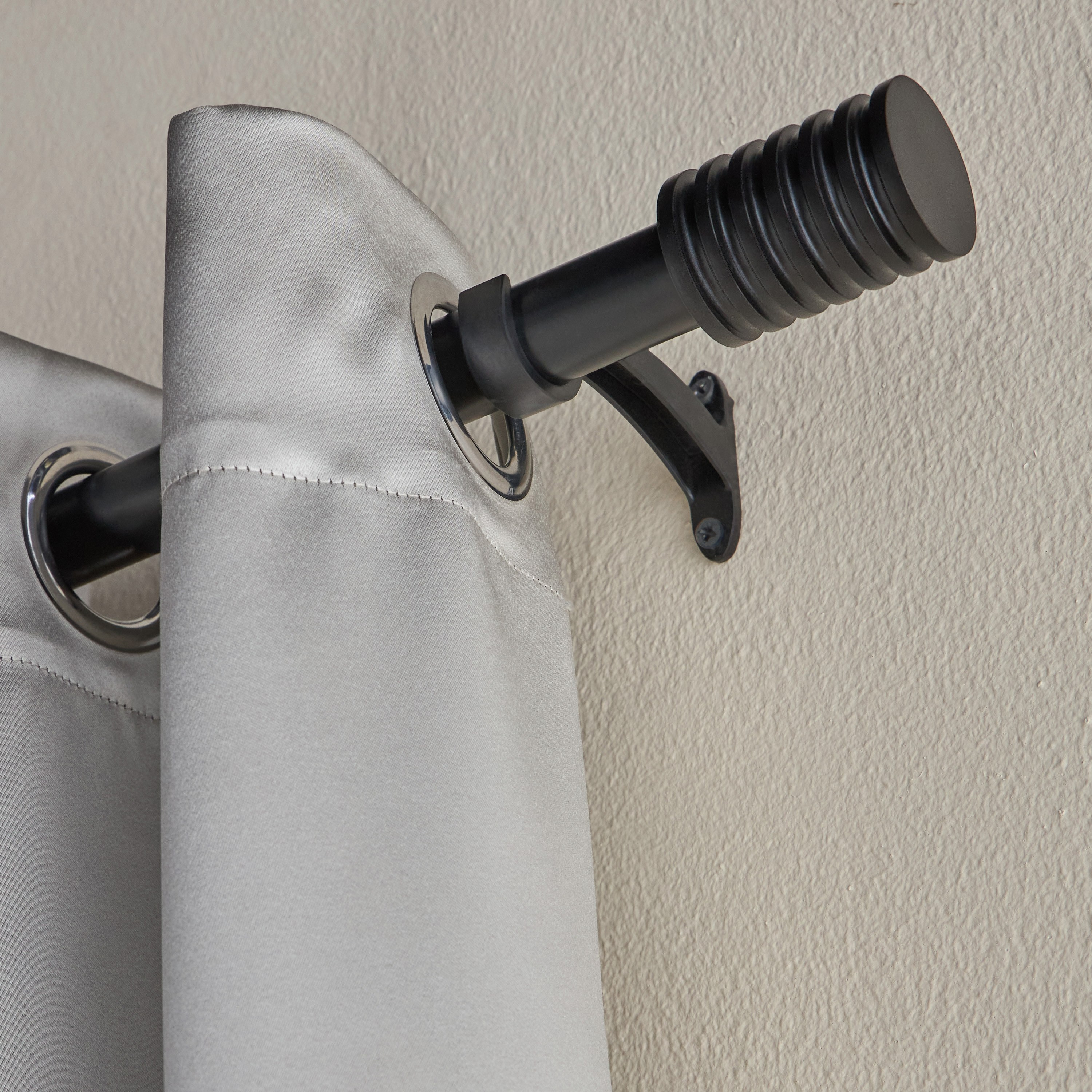 طقم نهايات ستائر من قطعتين - هنري-household-windows-curtainrodsandaccessories-windowaccessories-image-2