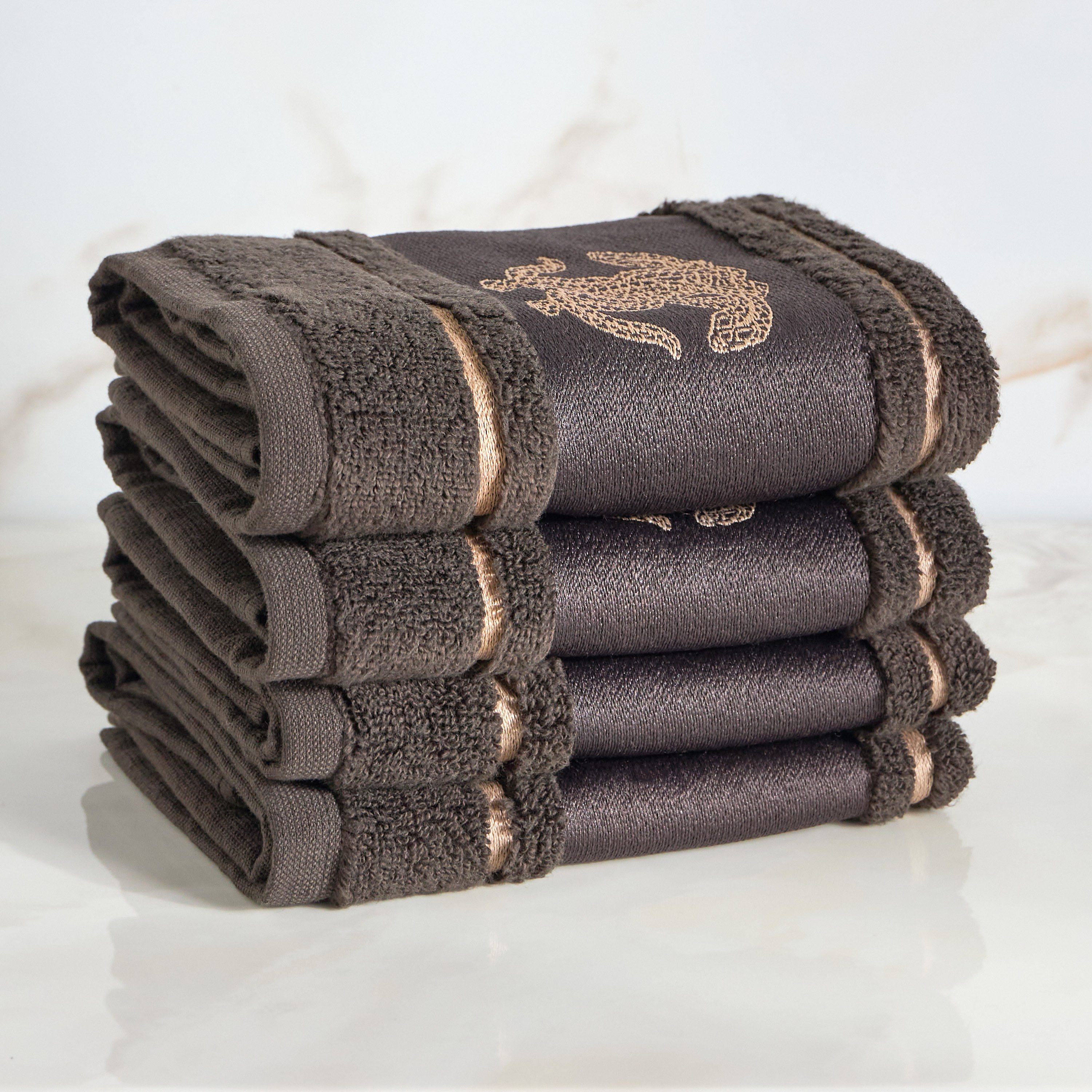 طقم مناشف يد قطنية 4 قطع بكثافة 550 جرام لكل متر مربع - روبرتو كافالي - 40×40 سم-household-bathandlaundry-bathlinen-towels-image-1