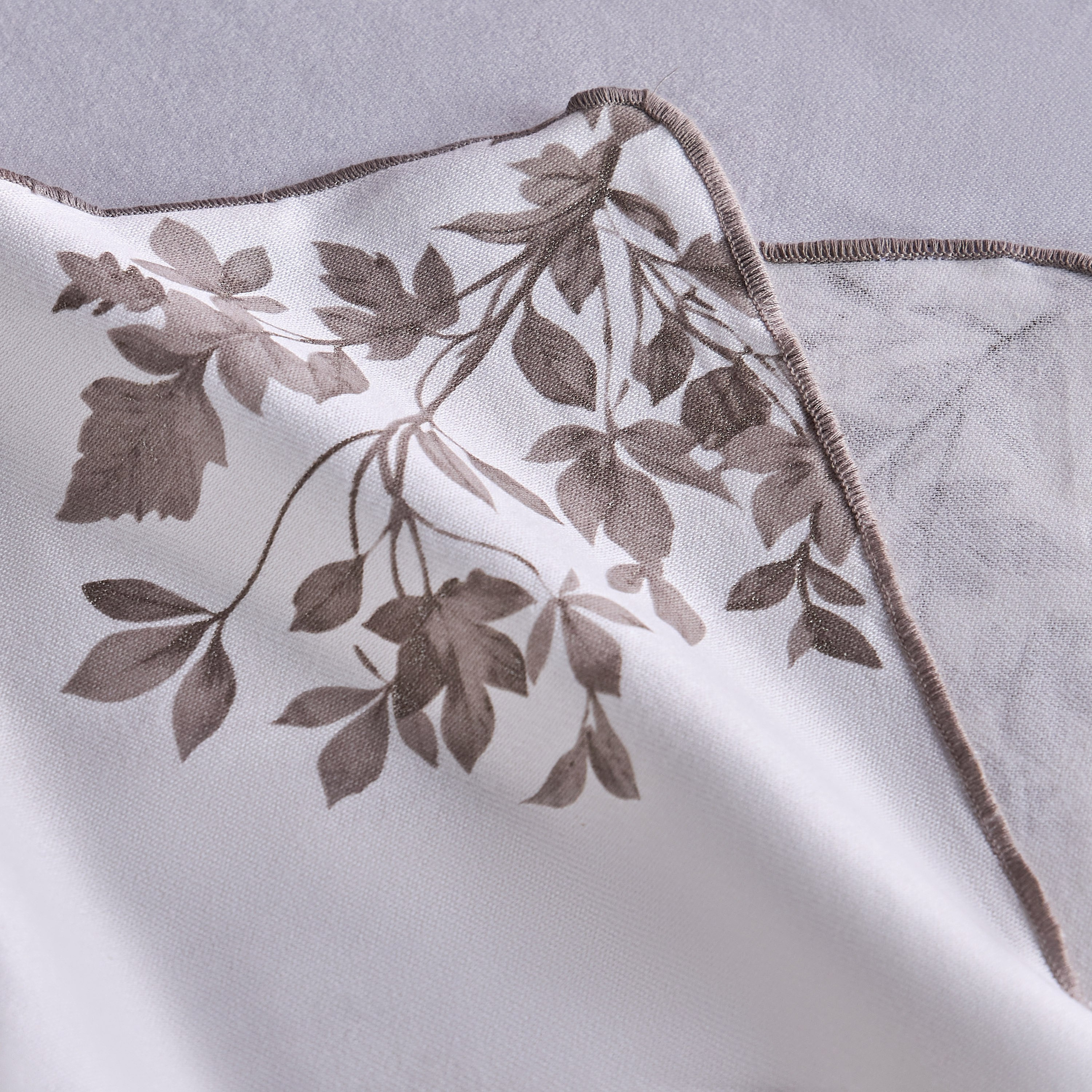 طقم مناديل مائدة 4 قطع - ماريجولد - 44x44 سم-household-dining-tablelinen-napkinsandaccessories-image-2