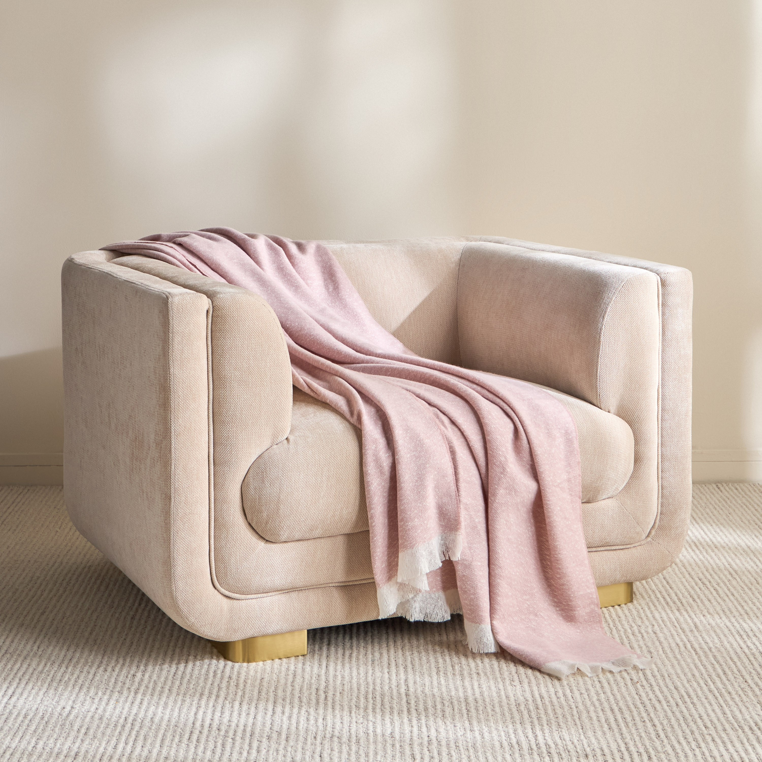 بطانية خفيفة - كاميل - 130x170 سم-household-cushionsandthrows-throwsandblankets-throws-image-1