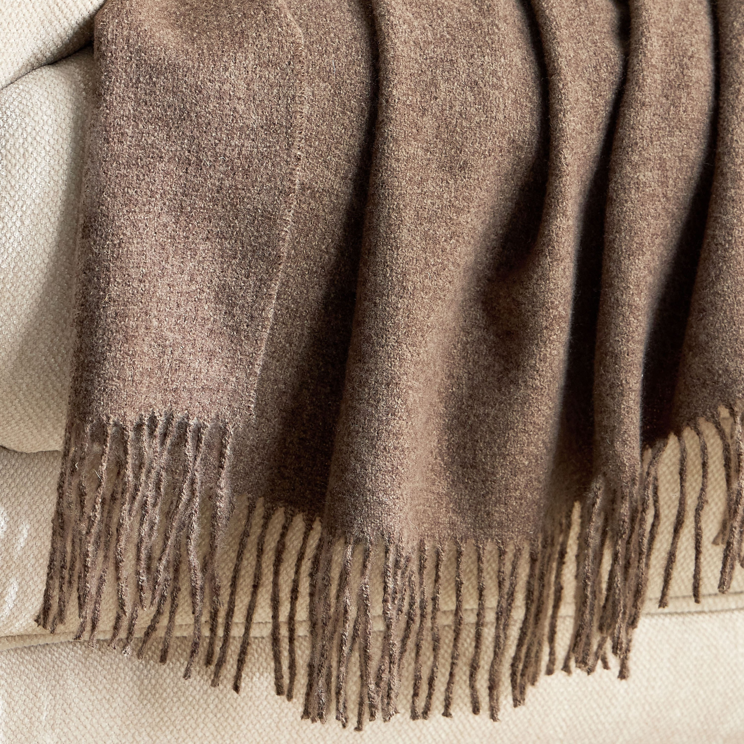بطانية خفيفة - فيرونا - 30x170 سم-household-cushionsandthrows-throwsandblankets-throws-image-2