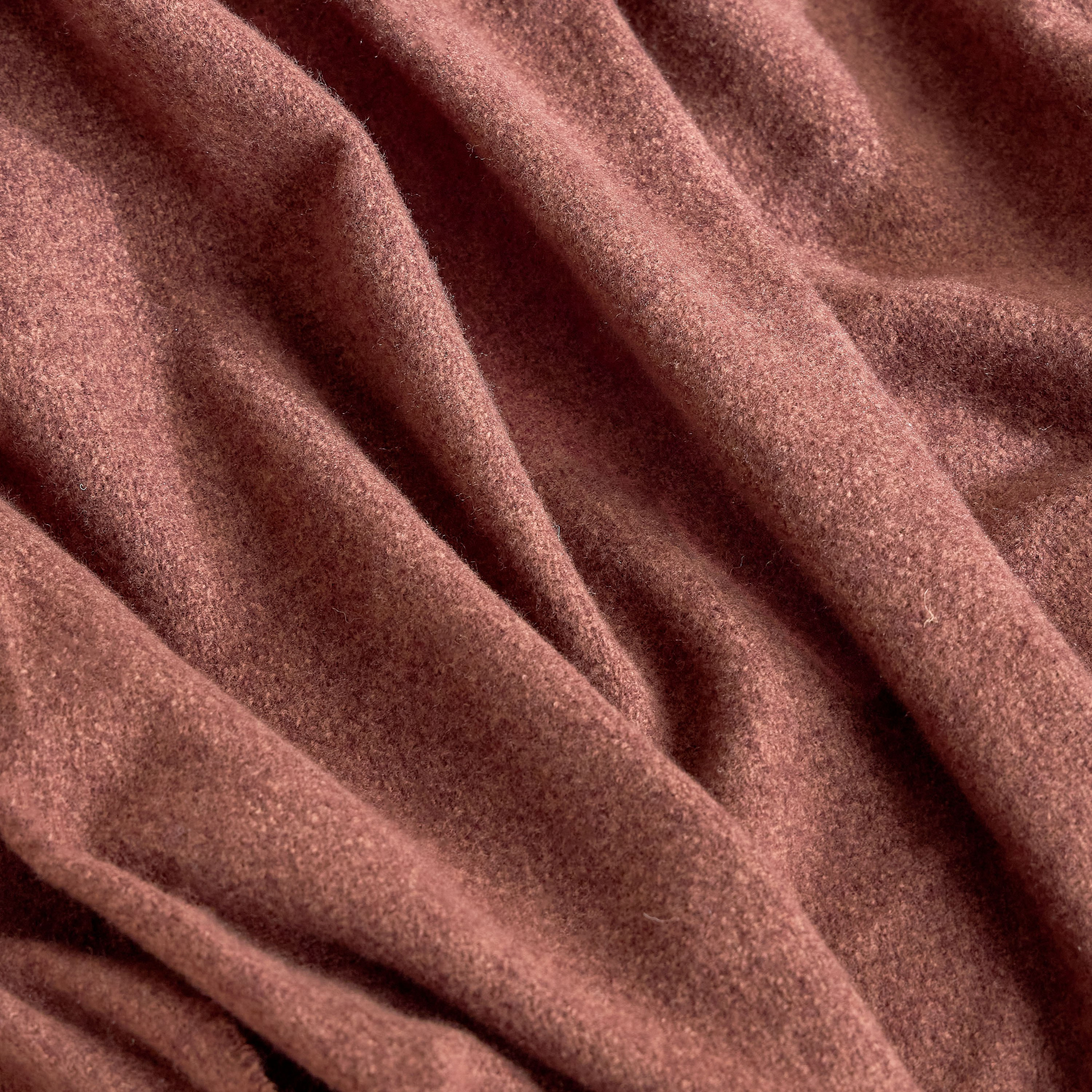 بطانية خفيفة - فيرونا - 30x170 سم-household-cushionsandthrows-throwsandblankets-throws-image-3