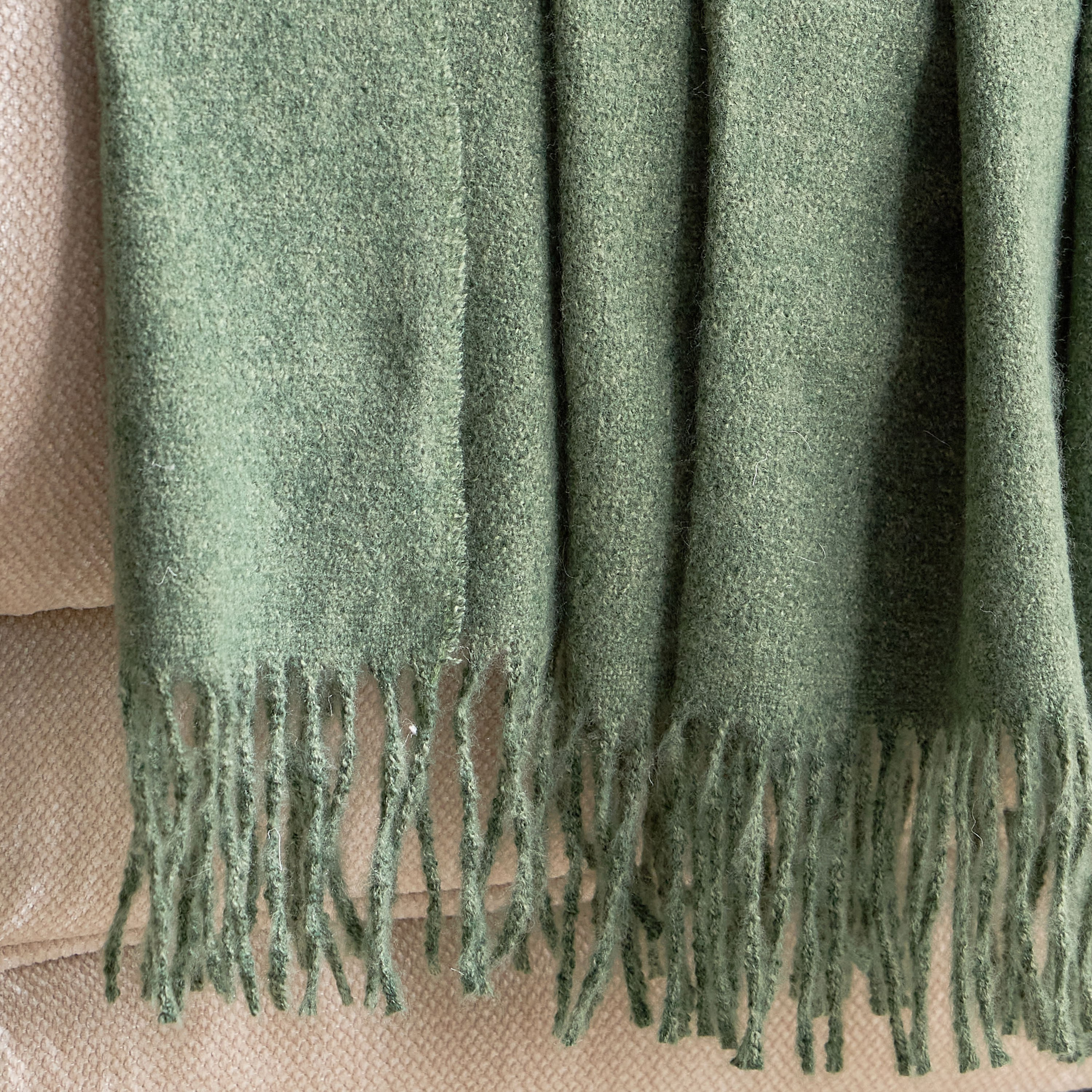 بطانية خفيفة - فيرونا - 30x170 سم-household-cushionsandthrows-throwsandblankets-throws-image-2
