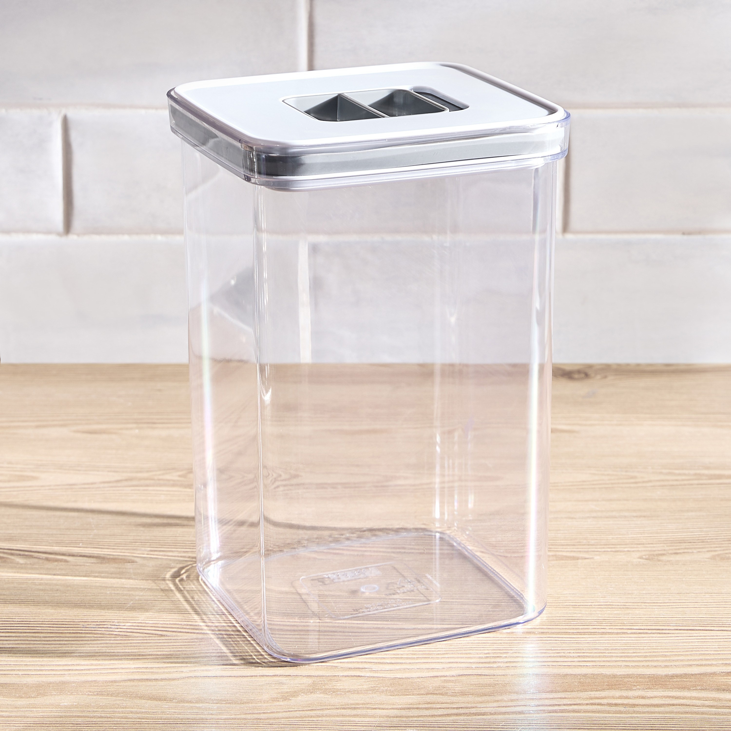 حاوية - بيكرز سيكريت - 2.4 لتر-household-kitchen-foodstorage-containers-image-1