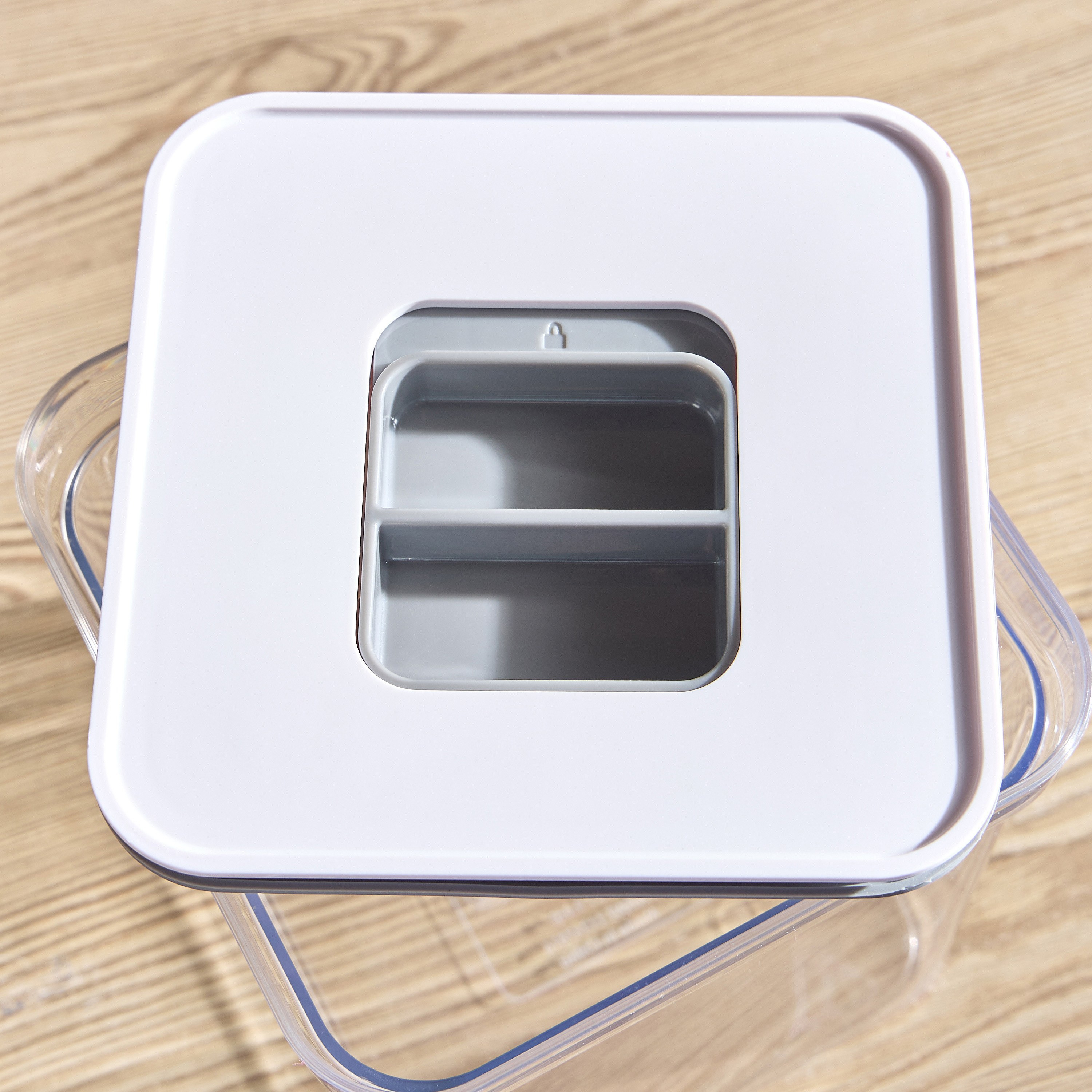 حاوية - بيكرز سيكريت - 2.5 لتر-household-kitchen-foodstorage-containers-image-3