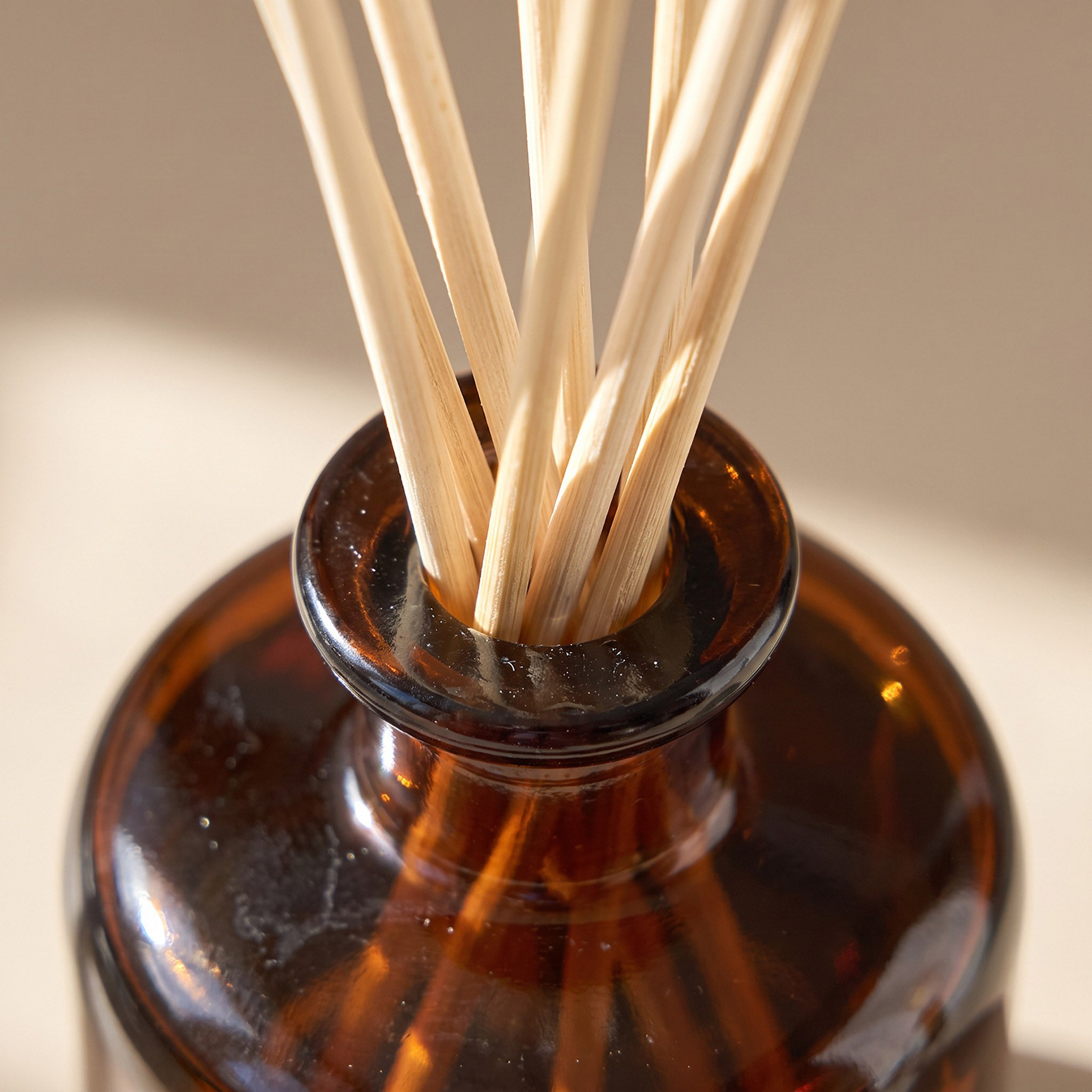 موزع عطور أعواد القصب بلوسوم تونكا - أولفاكتوري - 500 مل-household-homefragrance-reeddiffusers-image-3