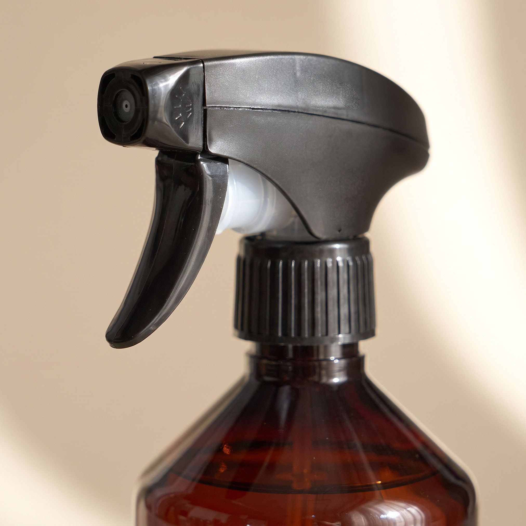 Olphactory Blossom Tonka Room Spray - 500 ml-household-homefragrance-homesprays-image-2
