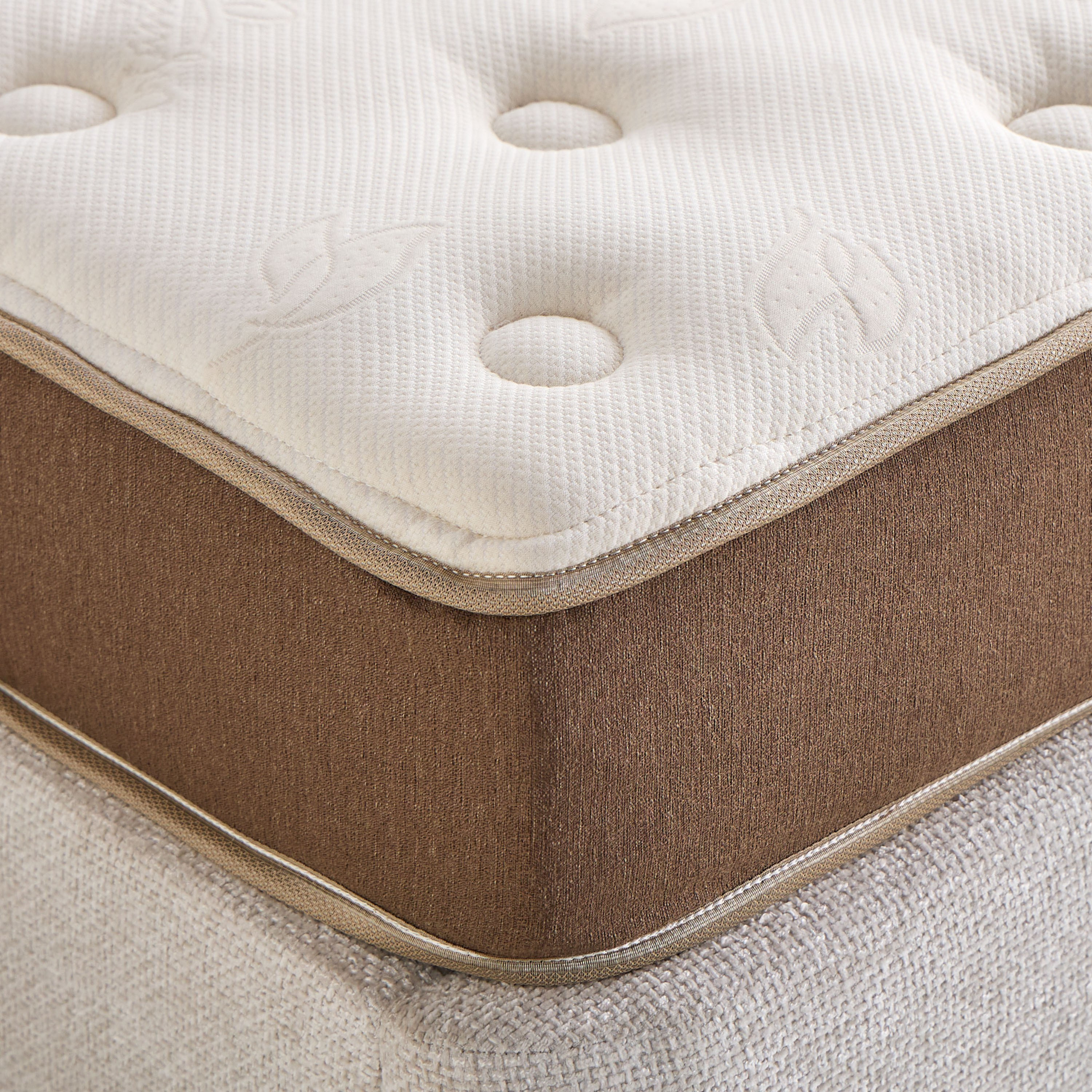 Plush Natural Latex Foam King Mattress - 180x200 cm