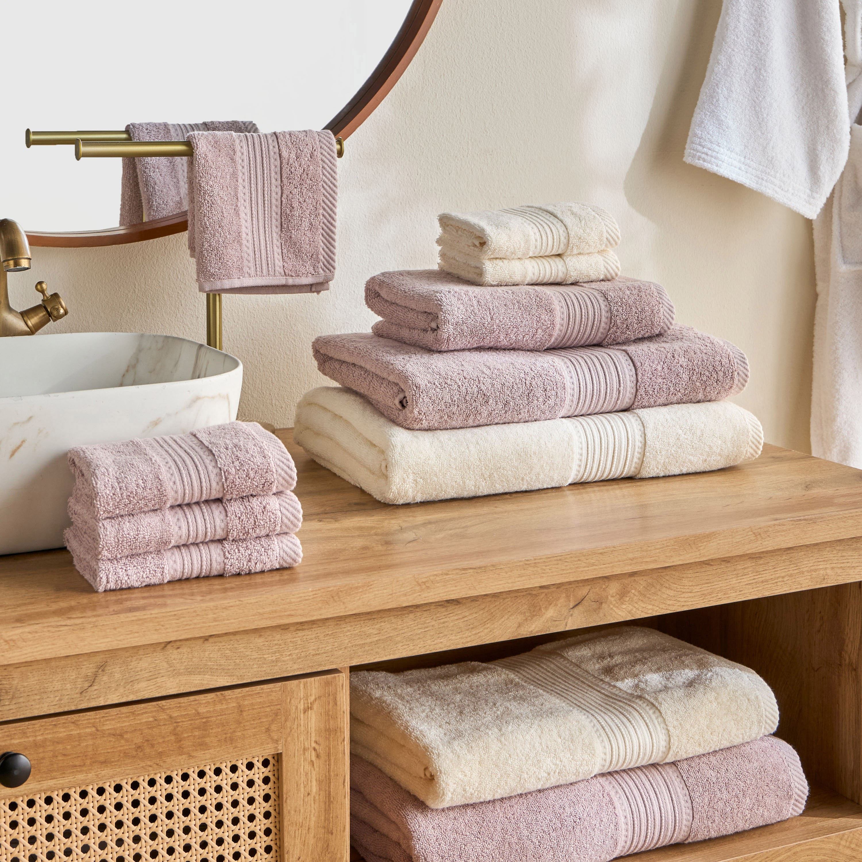 Serena 600 GSM Cotton Hand Towel - 50x100 cm-household-bathandlaundry-bathlinen-towels-image-7