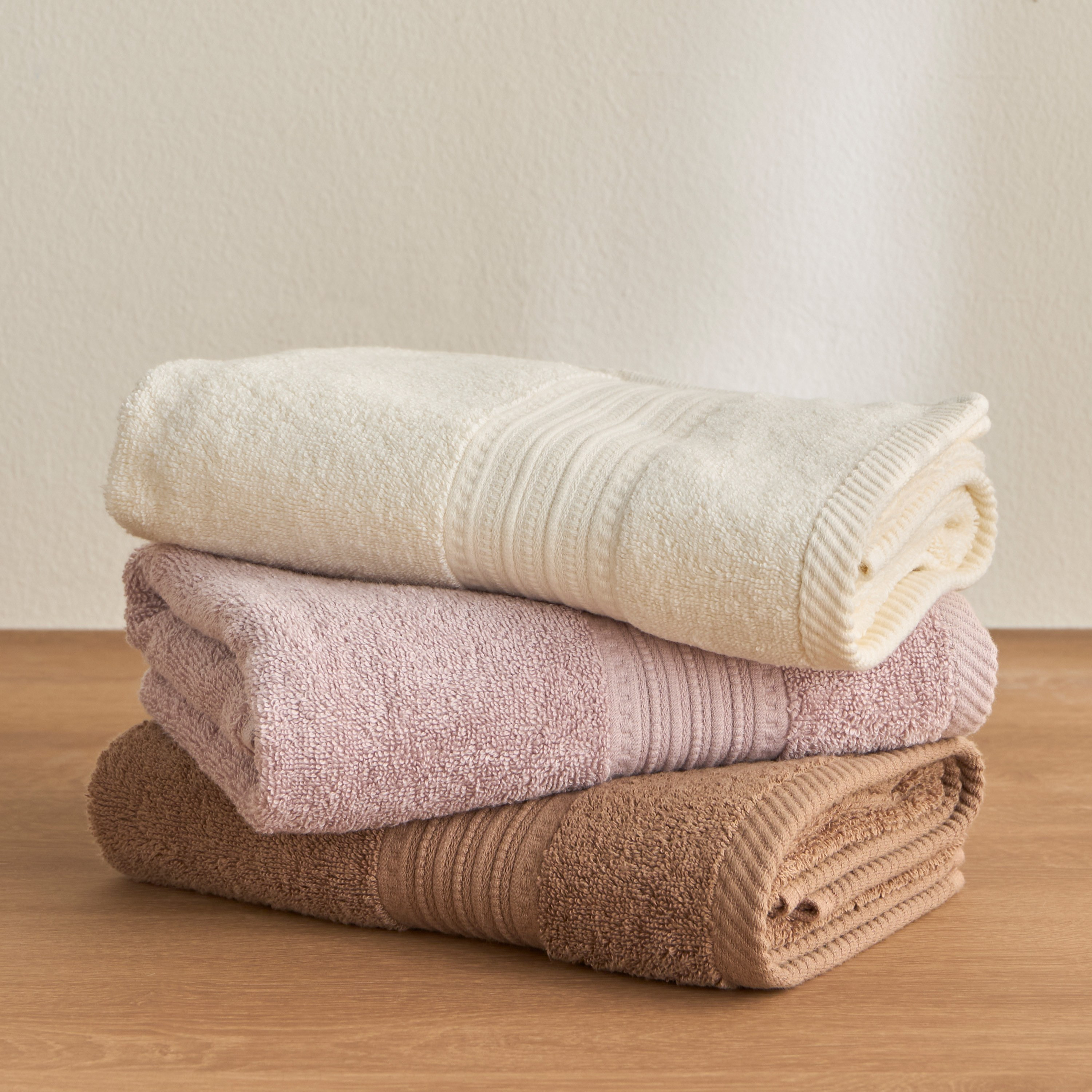 منشفة يد قطن بكثافة 600 جرام لكل متر مربع - سيرينا - 50x100 سم-household-bathandlaundry-bathlinen-towels-image-6