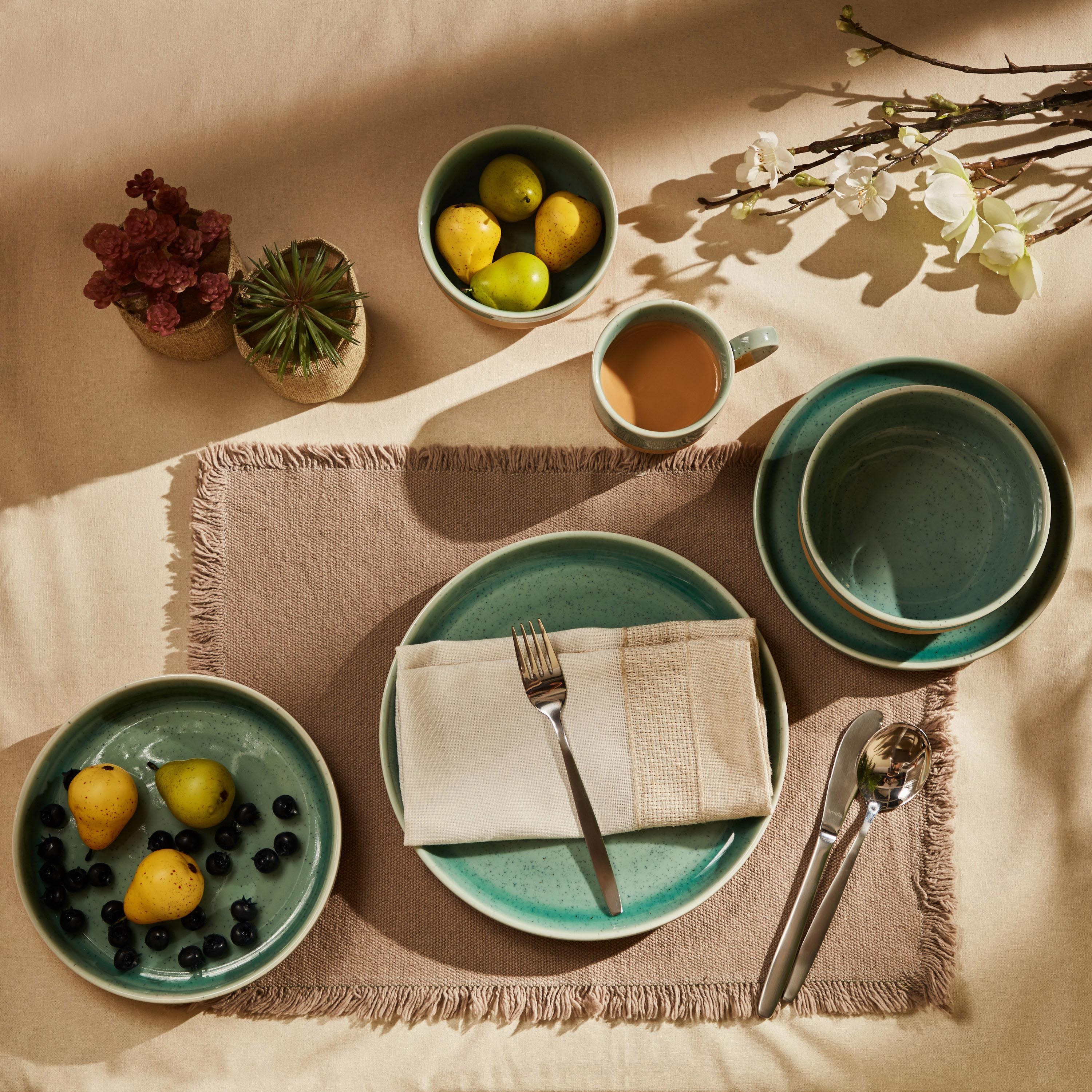 Artisan dinnerware outlet