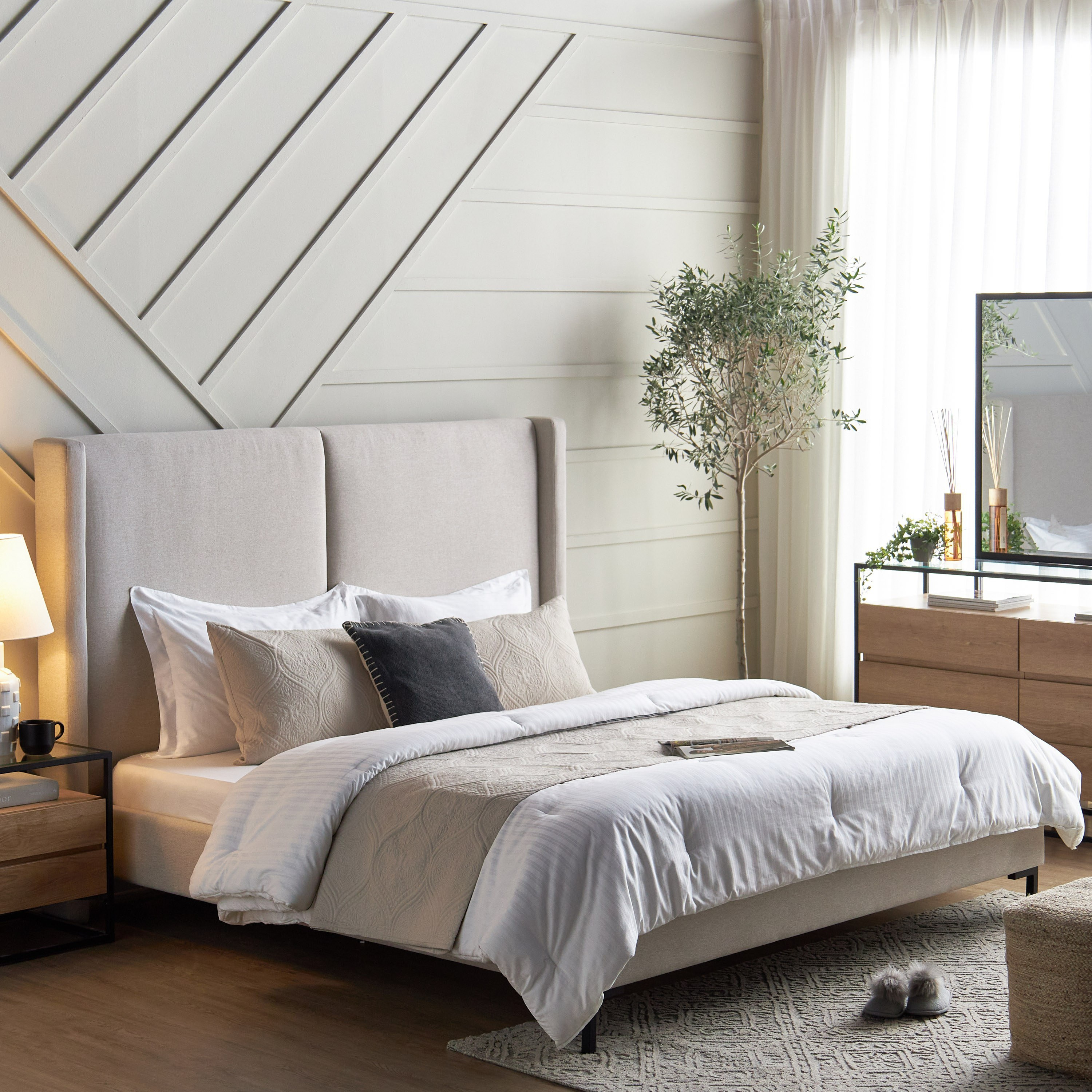 Shop Anders 5-Piece King Bedroom Set - 180x200 cm | Homecentre UAE